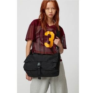 BAGGU Sport Messenger Bag - LAST 1!